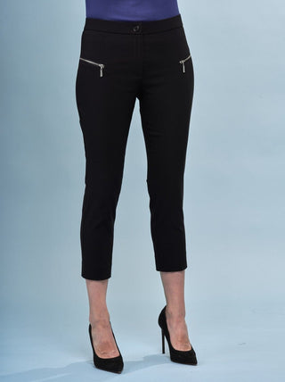 Insight Clothing: Women's Black Capri Pants 